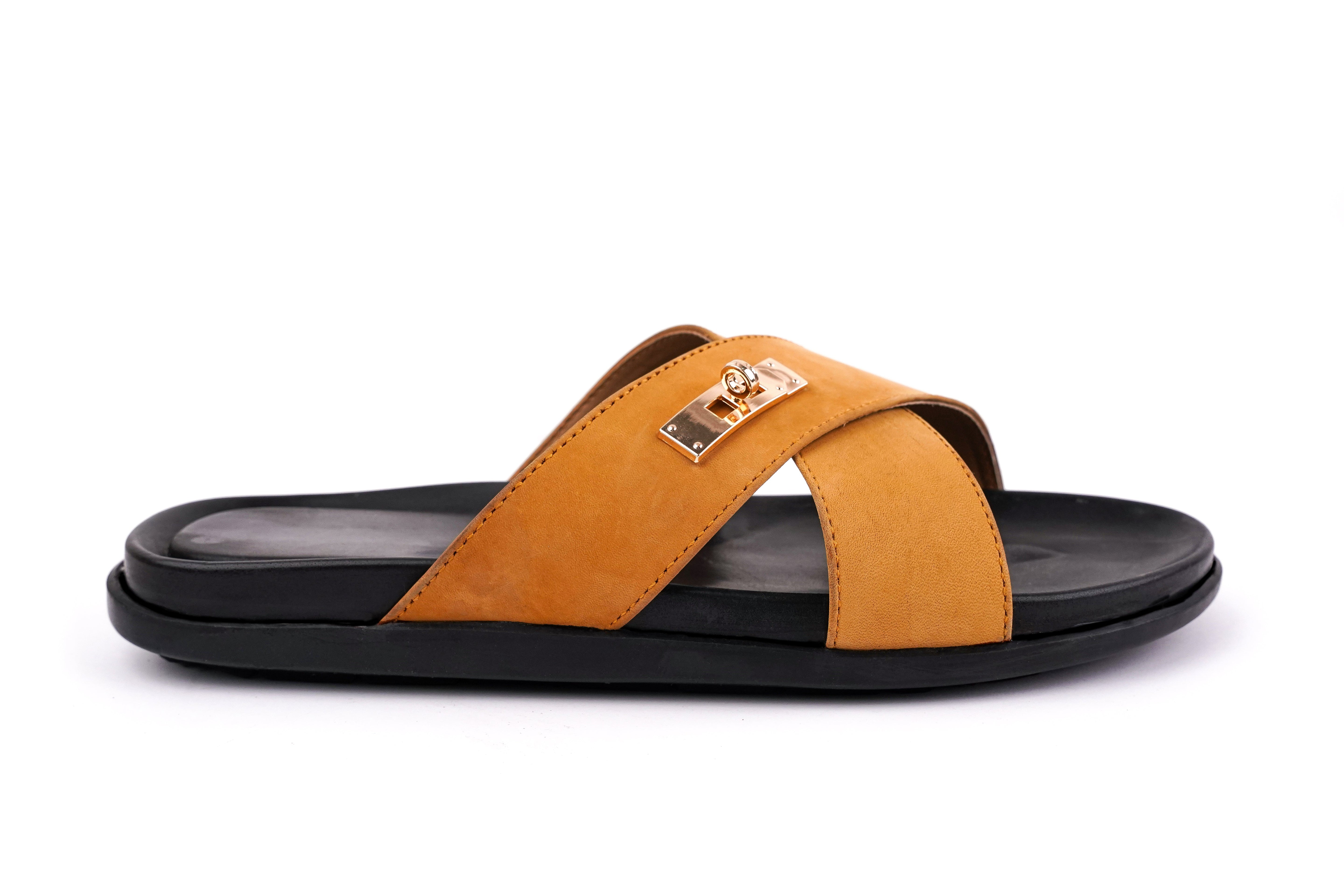 DAÇE Cross-King Crown Nubuck Italian Cow Leather